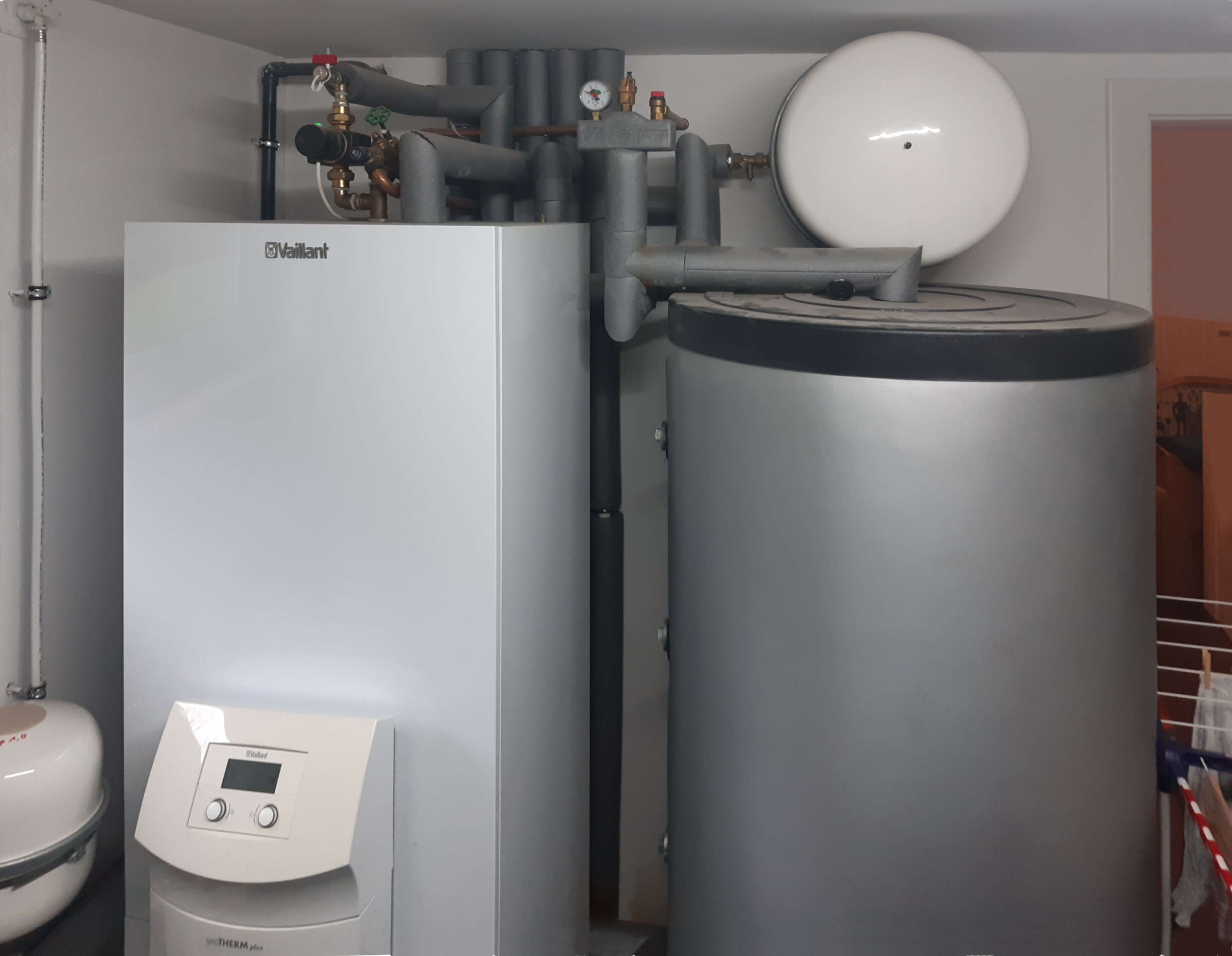 Eine zum Gebäude passende, hocheffiziente Heizungsanlage mit Wärmepumpe in Leipzig von den planenden Installateuren bei FESA aus Markkleeberg.