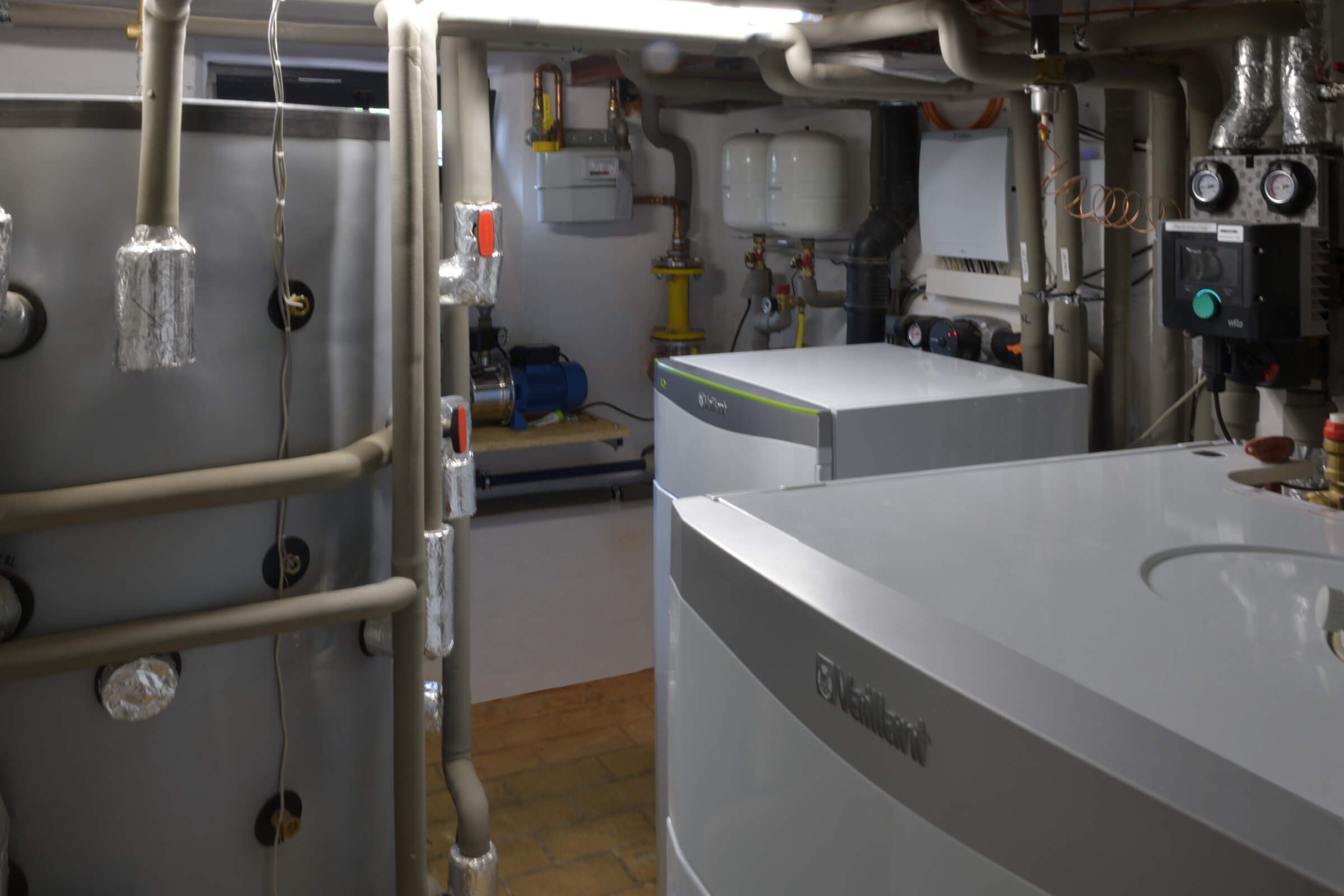 FESA – Die Komfortinstallateure® kennen die Einflussgrößen auf die Effizienz von Wärmepumpen – aus Erfahrung.